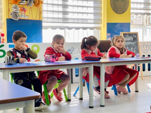 Sinanpaşa Kaymakamı Sayın Emrah ASLAN ın ve Belediye Başkanımız Sayın Zülkarni DAVAS ın  Beldemizdeki Okulları Ziyareti.