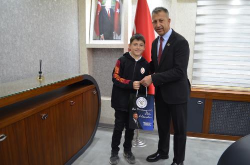 23 Nisan Ulusal Egemenlik ve Çocuk Bayramı Coşkuyla Kutlandı.