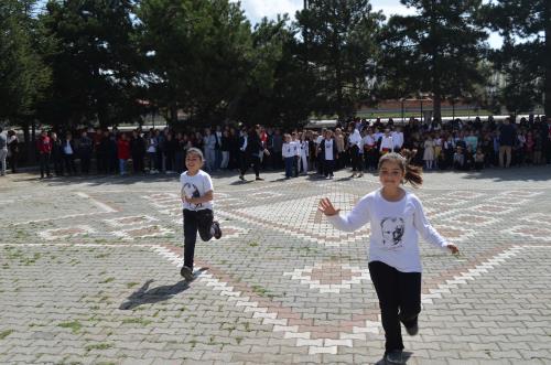 23 Nisan Ulusal Egemenlik ve Çocuk Bayramı Coşkuyla Kutlandı.