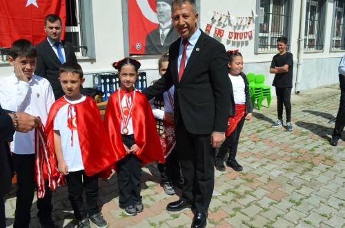 23 Nisan Ulusal Egemenlik ve Çocuk Bayramı Coşkuyla Kutlandı.