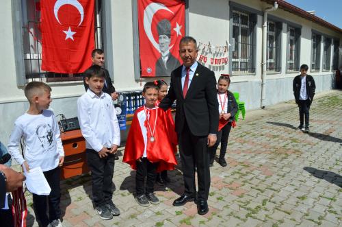 23 Nisan Ulusal Egemenlik ve Çocuk Bayramı Coşkuyla Kutlandı.